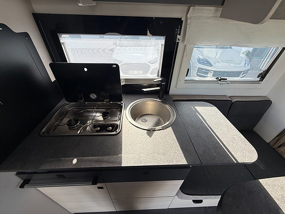 CHALLENGER 337 Graphite Ultimate dieselvärmare, automatlåda, lithiumbatteri med mer! 12 of 22