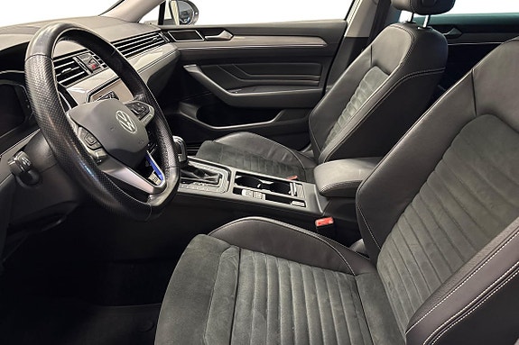Volkswagen Passat 8 of 28