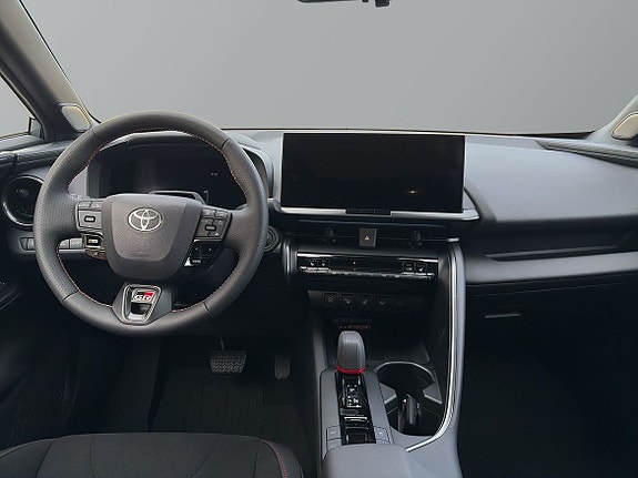 Toyota C-HR 9 of 11