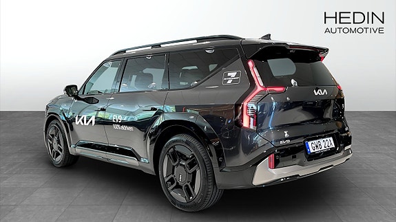 Kia EV9 6 of 23