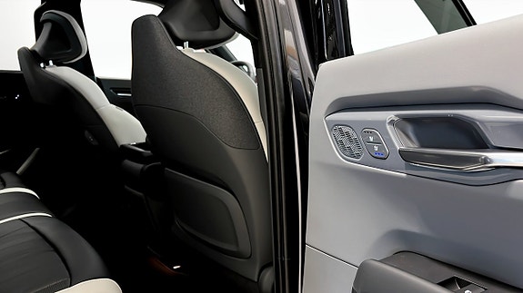 Kia EV9 22 of 23