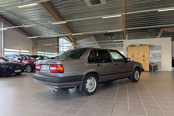 Volvo 940 5 of 8