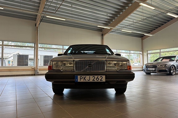 Volvo 940 6 of 8