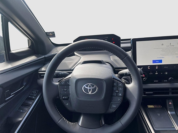 Toyota bZ4X 9 of 13