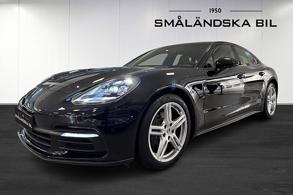 Porsche Panamera 4