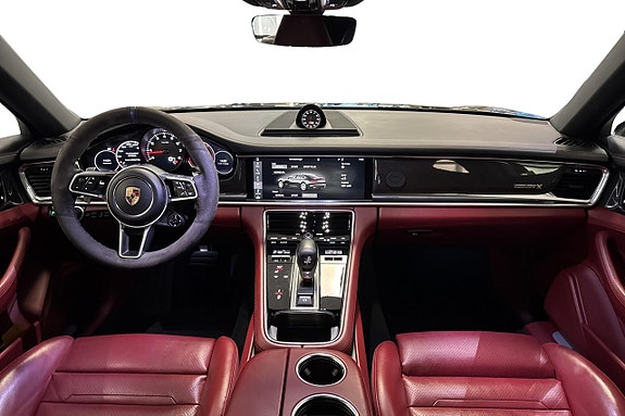 Porsche Panamera 4 7 of 18
