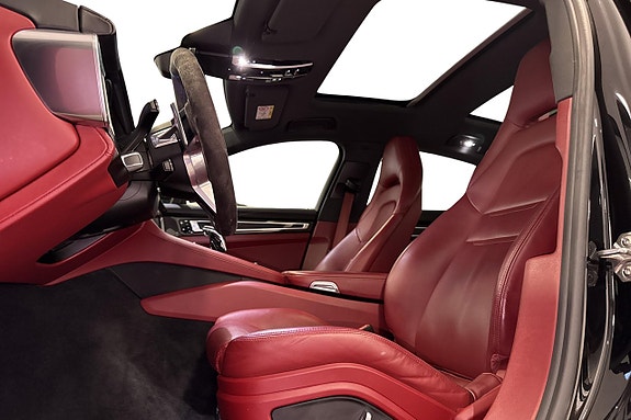 Porsche Panamera 4 11 of 18