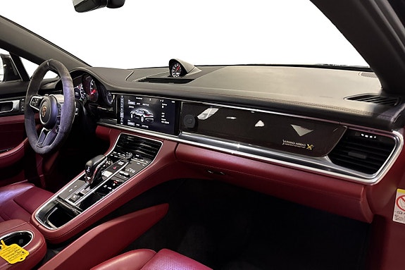 Porsche Panamera 4 9 of 18