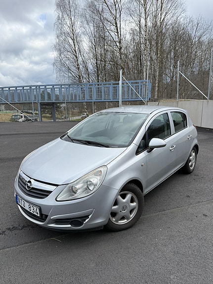 Opel Corsa 4 of 12