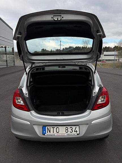 Opel Corsa 5 of 12