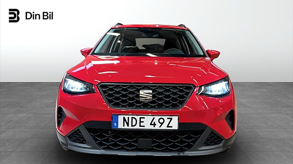 Seat Arona 4 of 17
