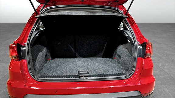 Seat Arona 12 of 17