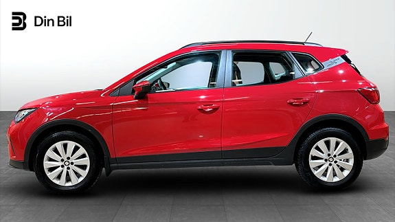 Seat Arona 2 of 17