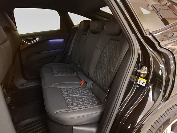 Audi Q4 e-tron 11 of 12