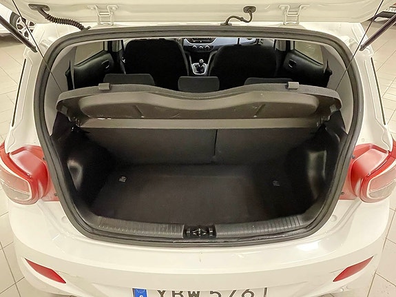 Hyundai i10 7 of 7