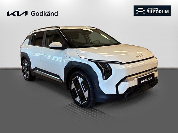 Kia EV3 3 of 17
