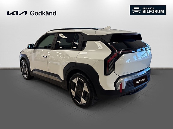 Kia EV3 6 of 17
