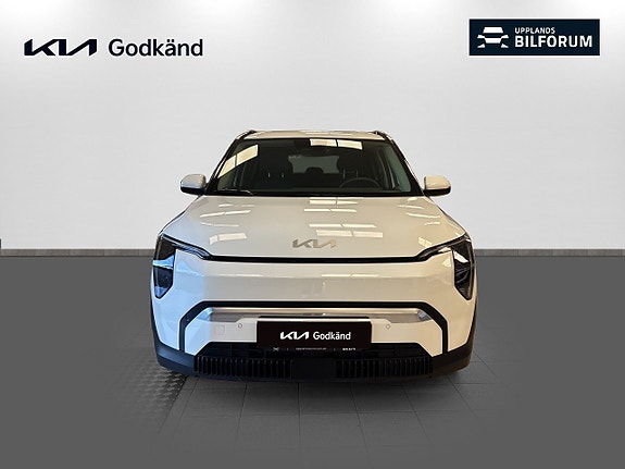 Kia EV3 2 of 17