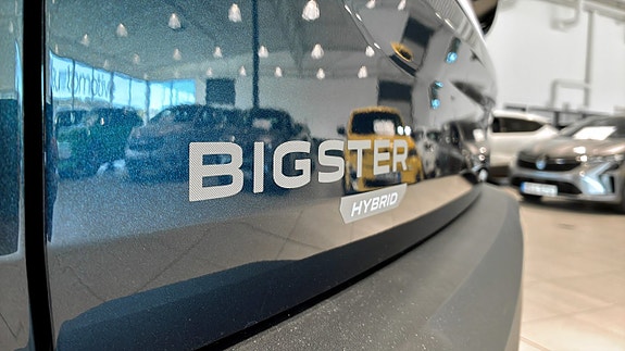 Dacia Bigster 16 of 26