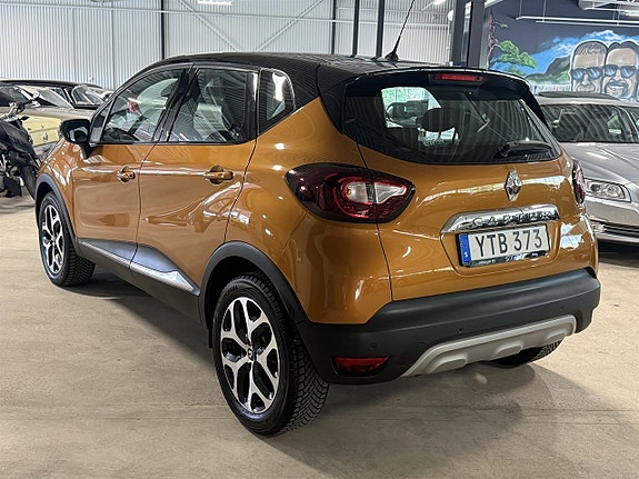 Renault Captur 5 of 12