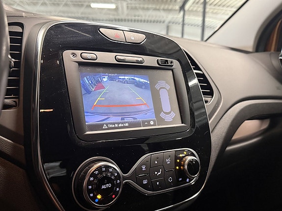 Renault Captur 12 of 12