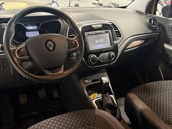 Renault Captur 6 of 12