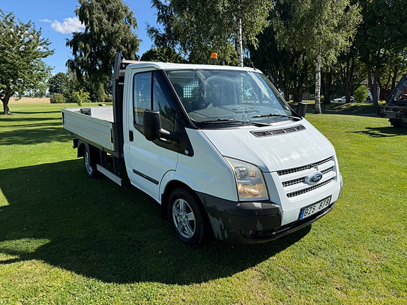 Ford Transit 3 of 13