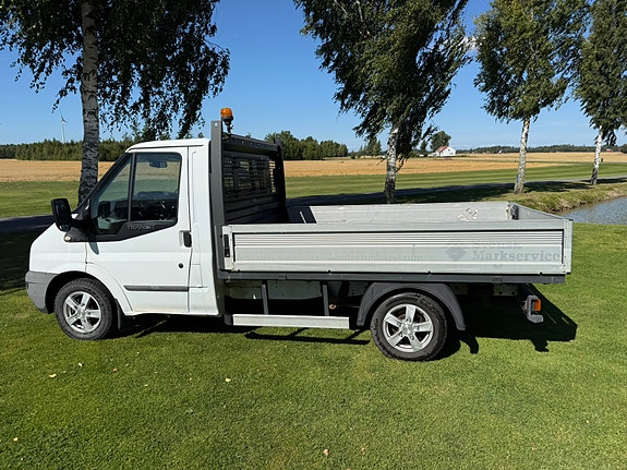 Ford Transit 8 of 13