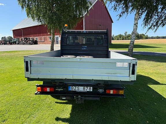 Ford Transit 6 of 13