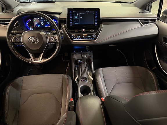 Toyota Corolla 13 of 28