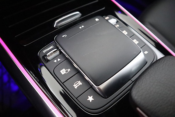 Mercedes-Benz EQA250 20 of 21