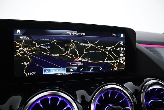 Mercedes-Benz EQA250 16 of 21