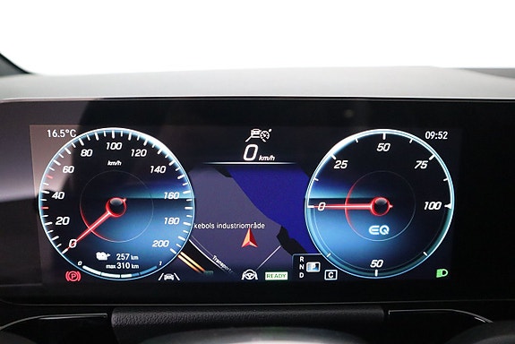 Mercedes-Benz EQA250 13 of 21