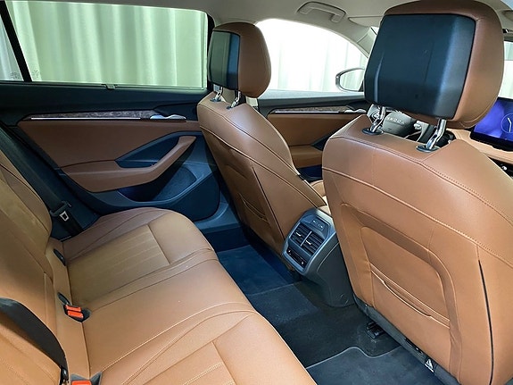 Skoda Superb 7 of 10