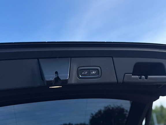 Volvo V90 13 of 15
