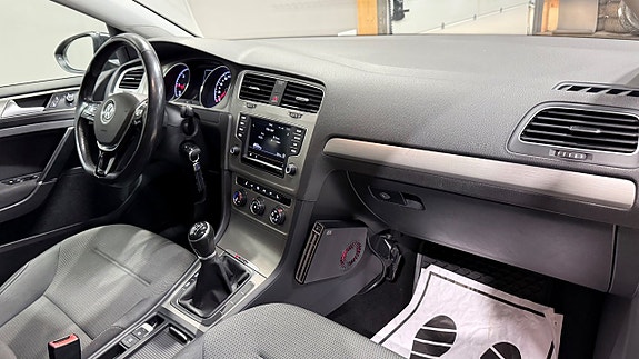Volkswagen Golf I 10 of 17