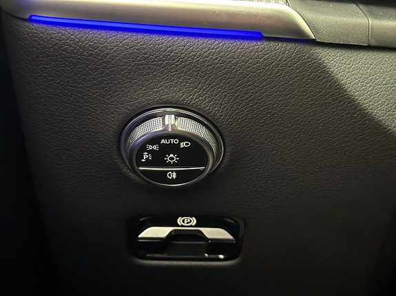 Mercedes-Benz GLC300 de 29 of 30