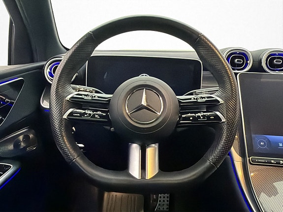 Mercedes-Benz GLC300 de 26 of 30