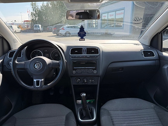 Volkswagen Polo 10 of 11
