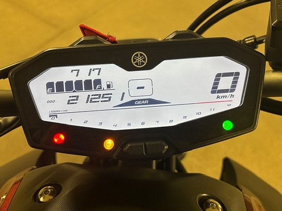 Yamaha MT-07 5 of 7