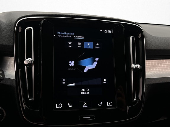 Volvo XC40 26 of 30
