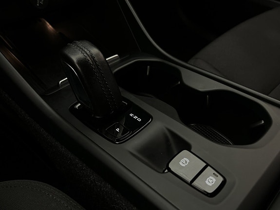 Volvo XC40 28 of 30