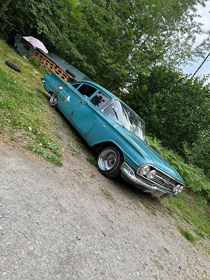Chevrolet Bel Air 2 of 4