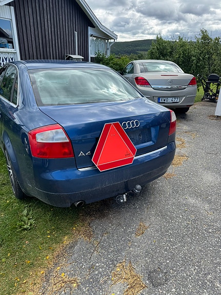 Audi A4 5 of 7