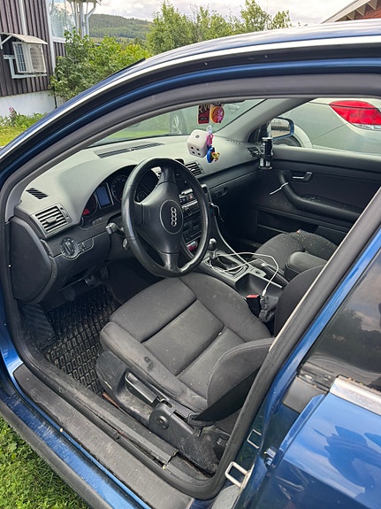 Audi A4 7 of 7