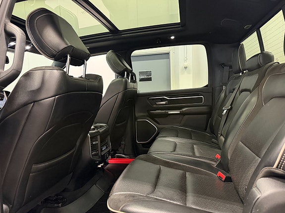Dodge RAM 1500 21 of 30