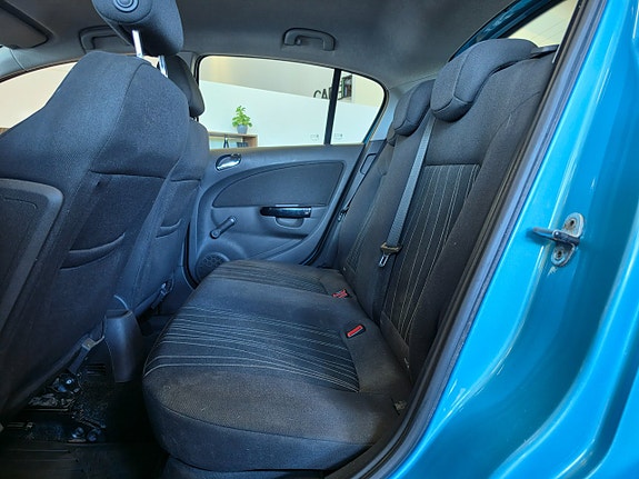 Opel Corsa 7 of 11