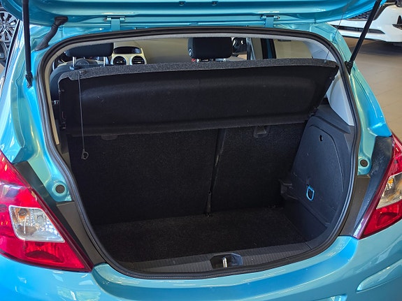 Opel Corsa 11 of 11
