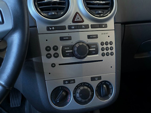 Opel Corsa 10 of 11