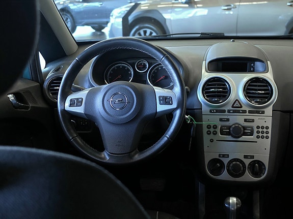 Opel Corsa 8 of 11
